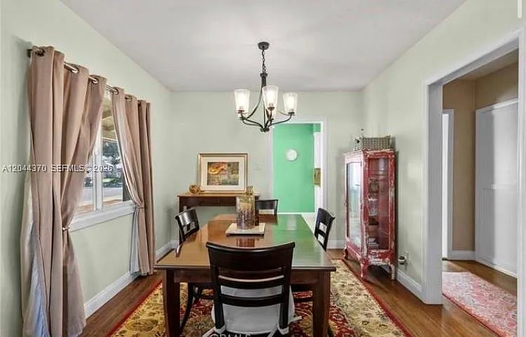 2871 Daisy Ave — Photo 8