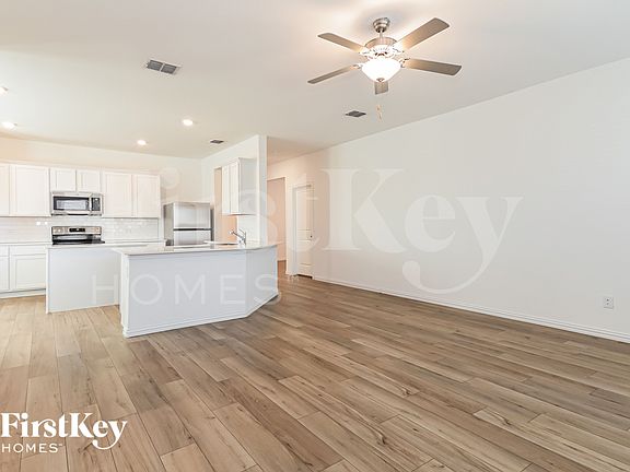 5th image of 206 Autumn Sage Ln