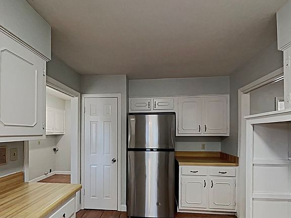 2nd image of 3977 Otter Dr
