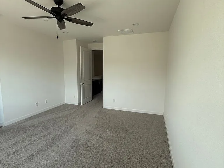2460 Cinnabar Dr — Photo 18