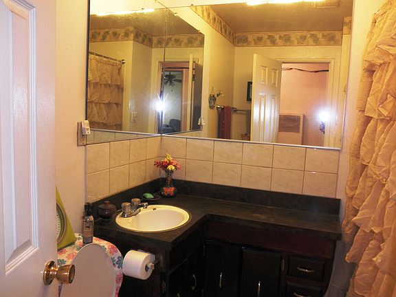 5th image of 4204 N Hartley Ave