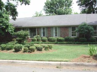 210 N Sequoia Blvd, Florence, AL 35630