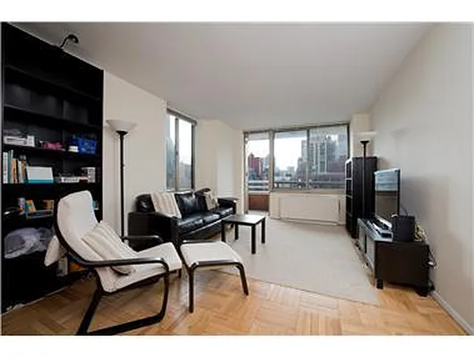 Rented by Douglas Elliman | media 2