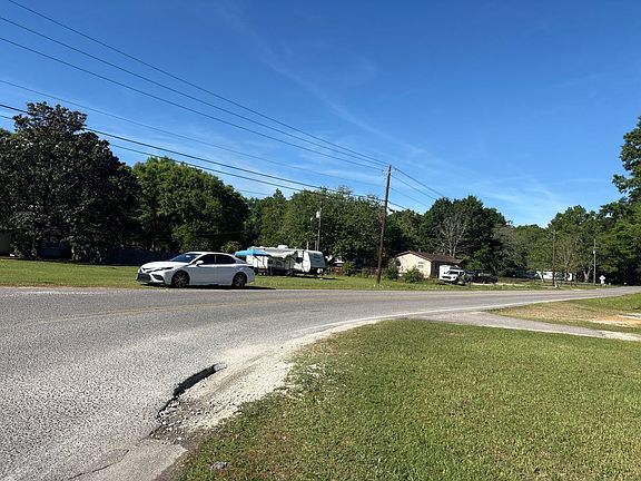 4th image of 1591 Hubert Pierce Rd