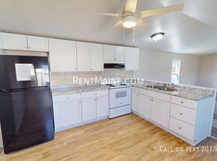 108 D St, Pittsfield, ME 04967