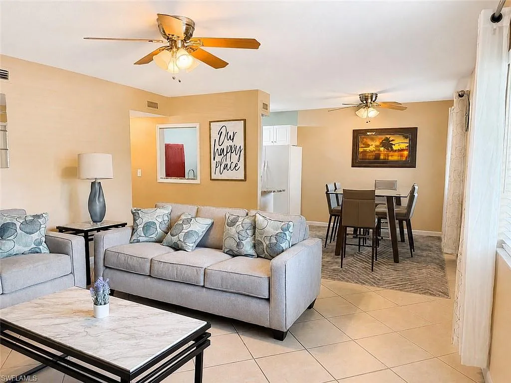 2 bed, 2.0 bath, 886 sqft, $3,200 — Photo 1