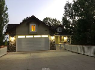 30034 Magic Dr, Running Springs, CA 92382
