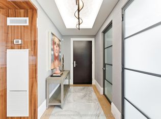 330 Richmond St W #2603, Toronto, ON M5V 0M4