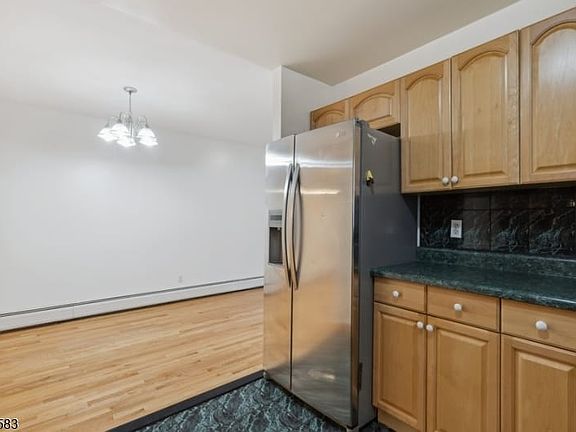 3rd image of 66 Atlantic St #1