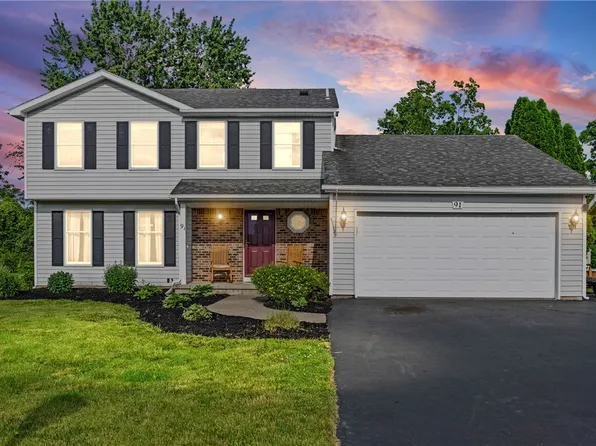 91 Guinevere Dr, Rochester, NY 14626