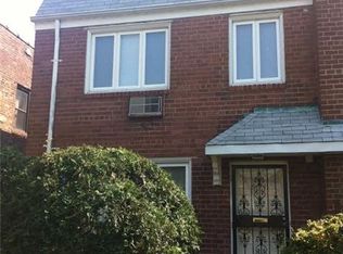 6774 Groton St, Forest Hills, NY 11375