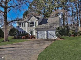 653 Glenbarrett Ct NE, Marietta, GA 30066