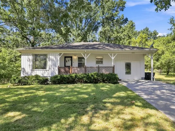 12404 Cherry St, Kansas City, MO 64145