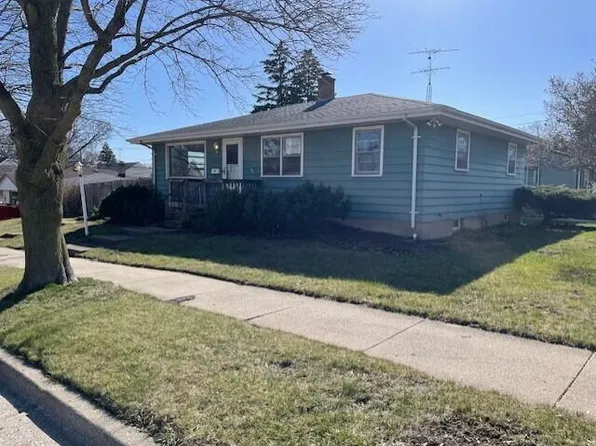 5804 44th AVENUE, Kenosha, WI 53144