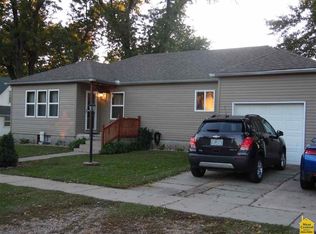 103 N Elm St, Cole Camp, MO 65325