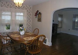 2nd image of 48 Pearl Ave