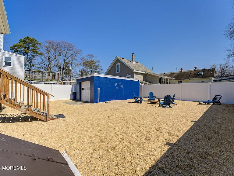 307 Asbury Ave — Photo 23