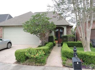 10760 Woodland Oaks Dr, Baton Rouge, LA 70809