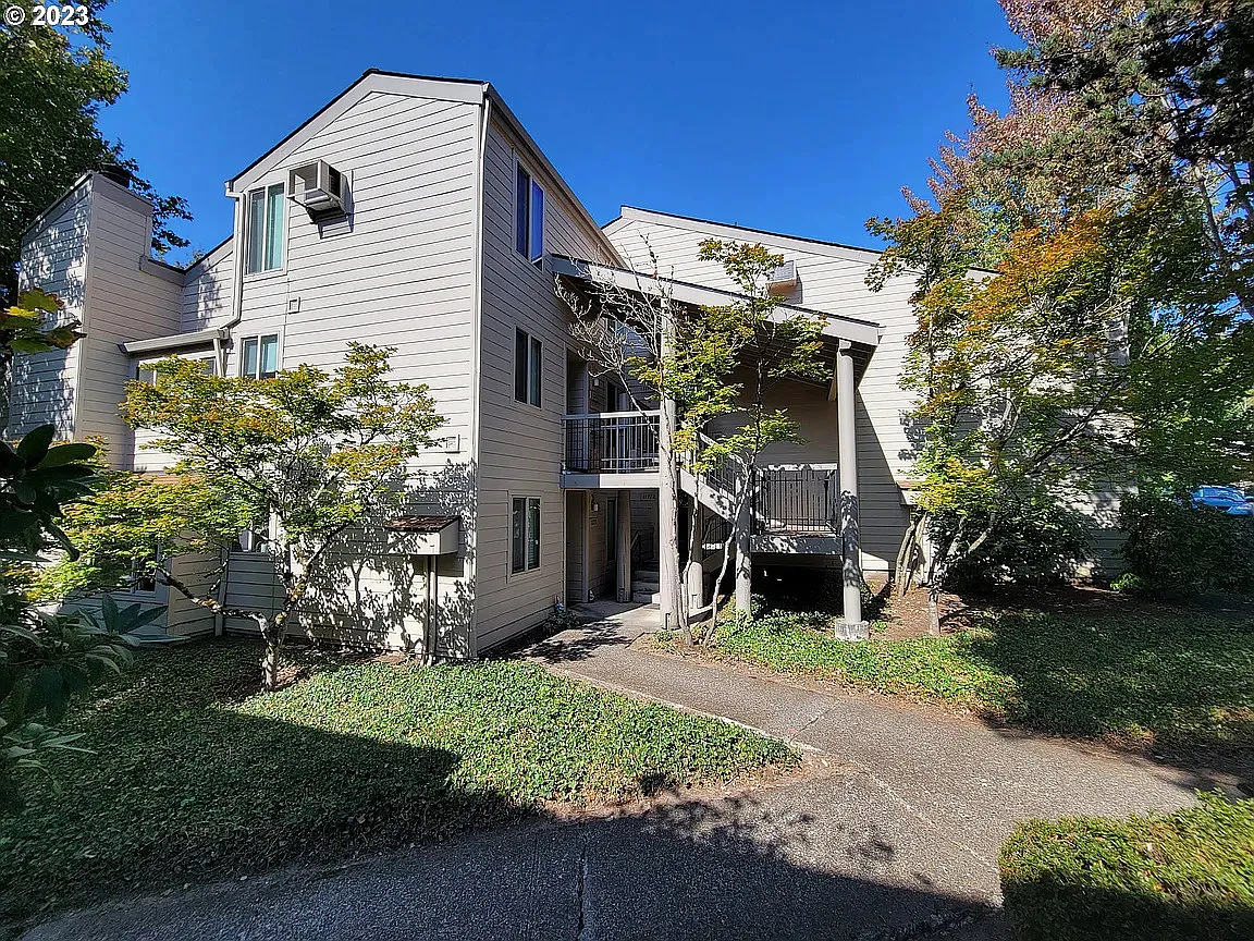 2 bed, 1072 sqft, $2,850 — Photo 3