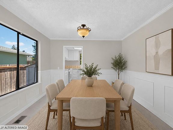 3rd image of 4340 Cox Drive