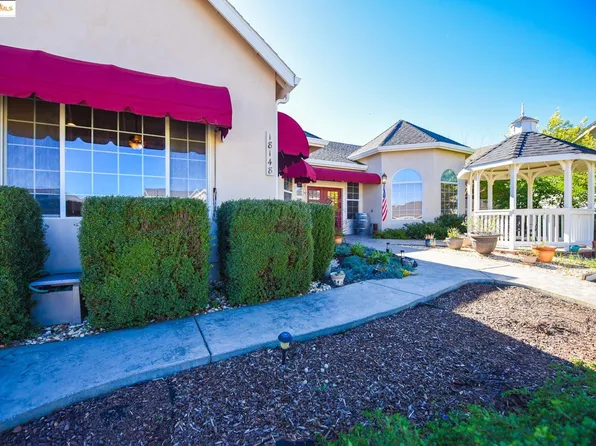 18148 Clouds Rest Rd, Soulsbyville, CA 95372