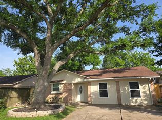 4934 Dollar Reef Dr, Bacliff, TX 77518