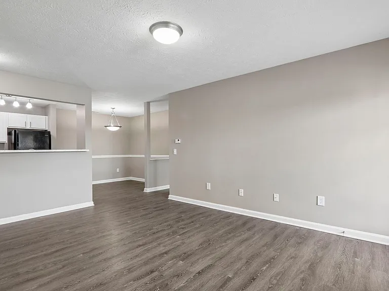 Stone Ridge Flats and Townhomes — Photo 30