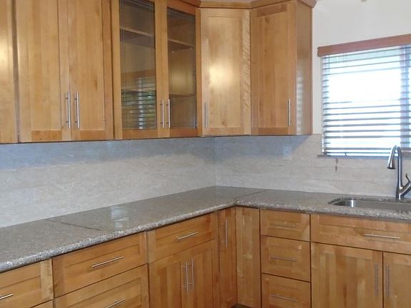 3rd image of 3455 Redwood Ct APT 4