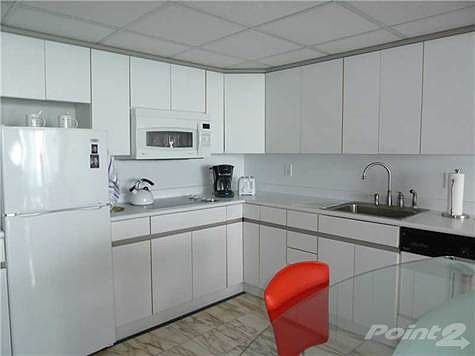 3rd image of 100 Bayview Dr APT 1709