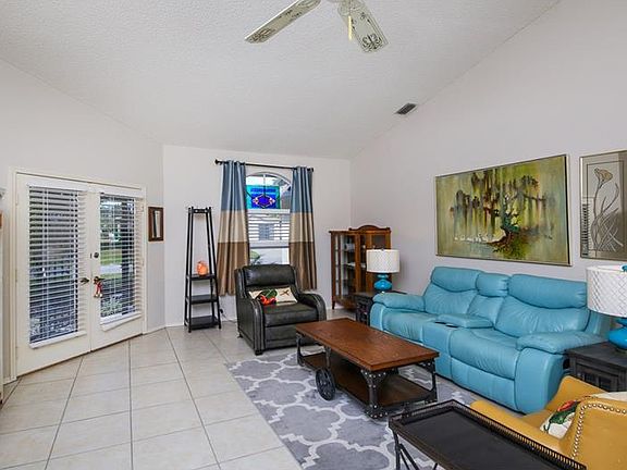 5th image of 7146 Mamouth St
