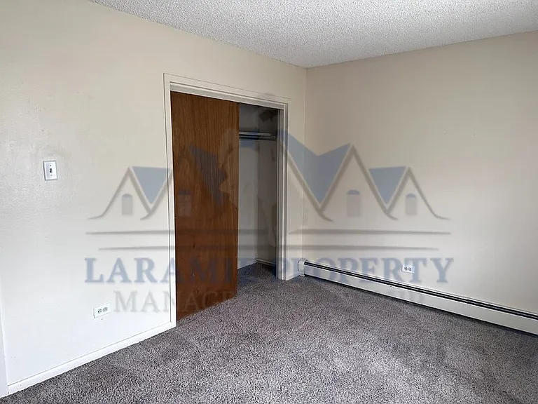 415 S 26th St #14 — Photo 7
