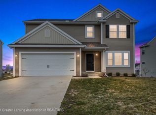 956 Pennine Ridge Way, Grand Ledge, MI 48837