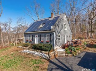 25 Lake Of Isles Rd, Preston, CT 06365