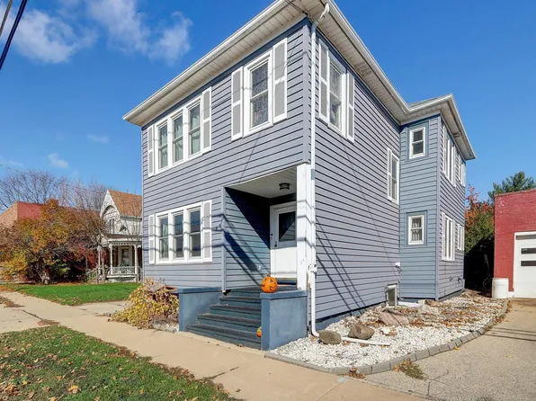 116-118 W Main St, Marshall, WI 53559