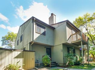 6320 Saint Johns Dr, Eden Prairie, MN 55346