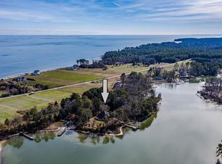 447 Tranquility Rd, Reedville, VA 22539