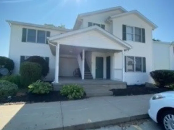 215 Stonewall Court, 215 Stonewall Ct APT 2, Nappanee, IN 46550
