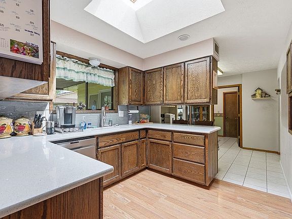 4th image of 2925 S Skipworth Rd