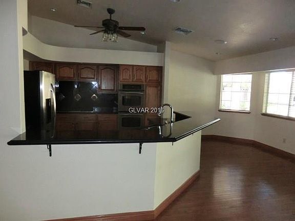 3rd image of 1740 Debrilla Dr
