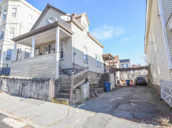 77-79 Bunkerhill St, Lawrence, MA 01841