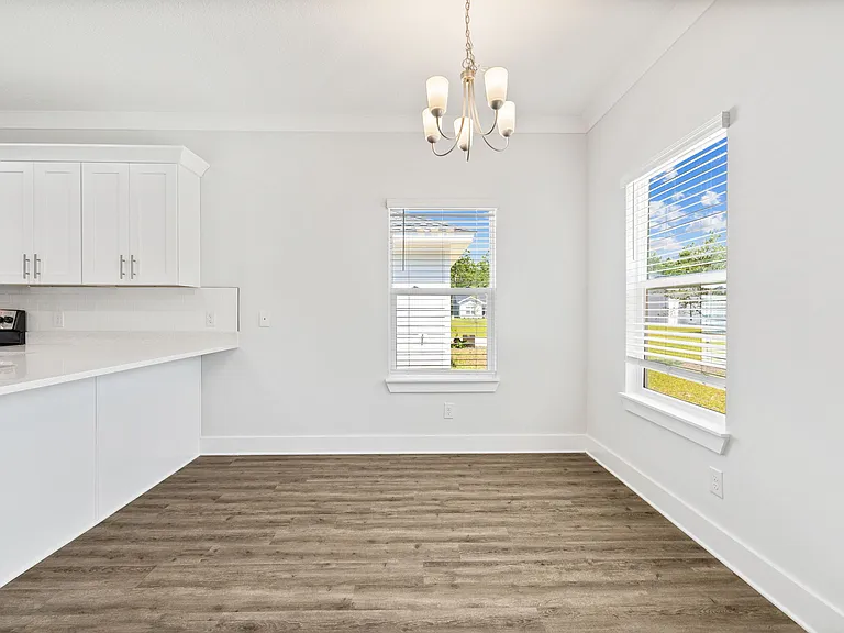 25 Alexander Way — Photo 16