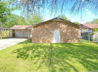 102 Dalewood Dr, Converse, TX 78109