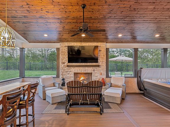 5th image of 2050 Imagine Cir