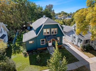 239 Broad St, Menasha, WI 54952
