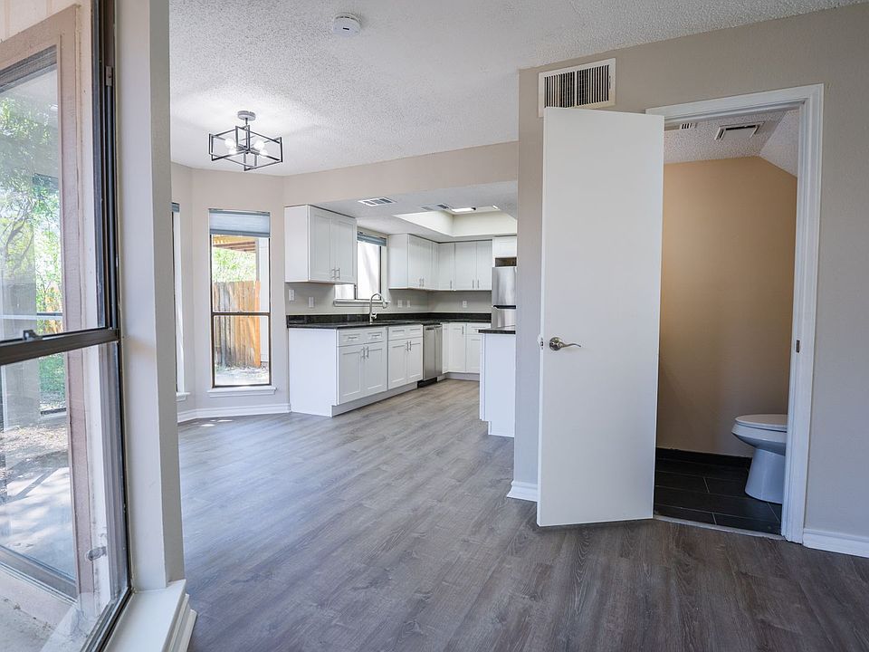 2nd image of 9914 Ardash Ln