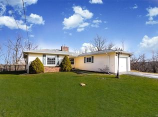 2733 Upper Mountain Rd, Sanborn, NY 14132