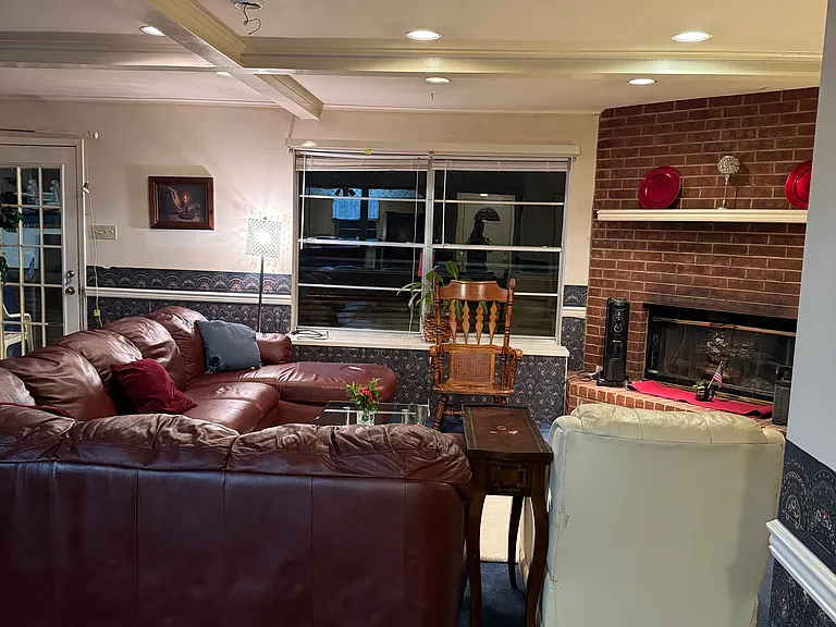 3102 Cook Ln — Photo 10