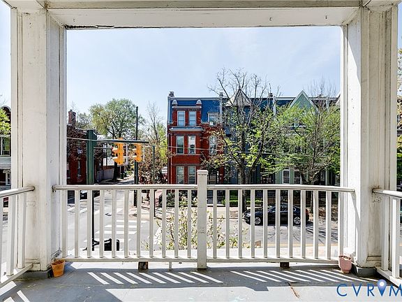 5th image of 1600 Grove Ave #U4