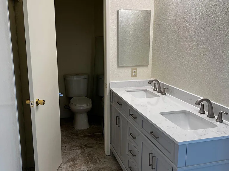 Leafwood Cir — Photo 10