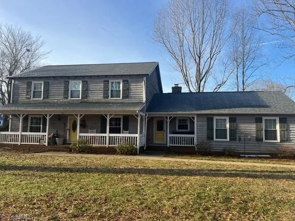 3749 Sagamore Dr, Greensboro, NC 27410